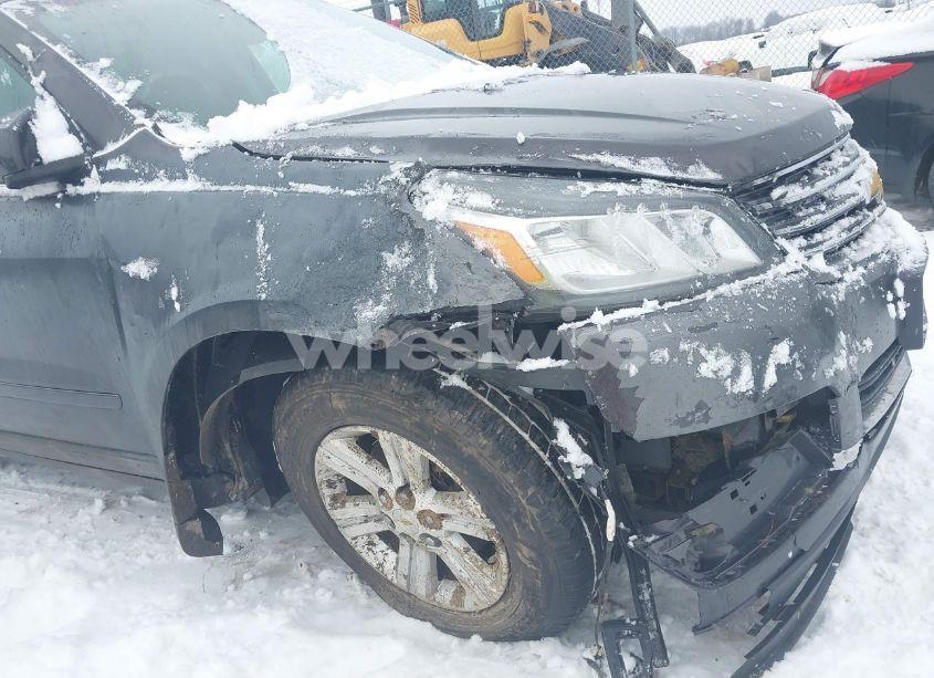 Photo 6 of 2014 Chevrolet Traverse 2LT (VIN 1GNKVHKD6EJ269105)