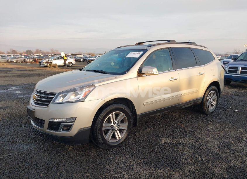 Photo 2 of 2015 Chevrolet Traverse 2LT (VIN 1GNKVHKD6FJ110084)
