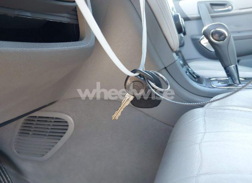 Photo 11 of 2015 Chevrolet Traverse 2LT (VIN 1GNKVHKD6FJ281837)