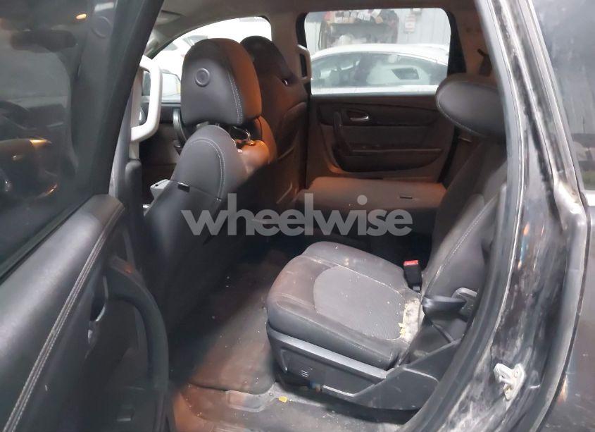 Photo 8 of 2016 Chevrolet Traverse 2LT (VIN 1GNKVHKD6GJ117618)