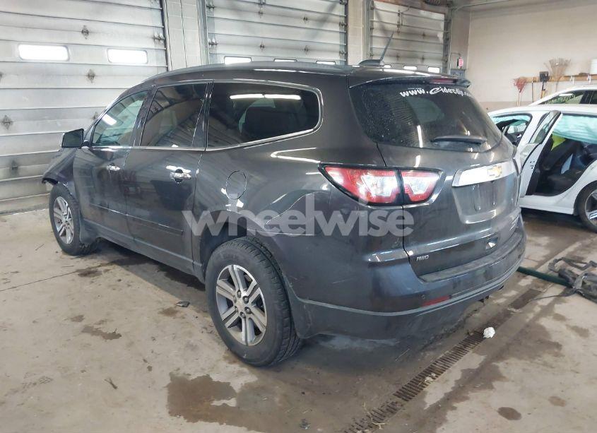 Photo 3 of 2016 Chevrolet Traverse 2LT (VIN 1GNKVHKD6GJ183098)