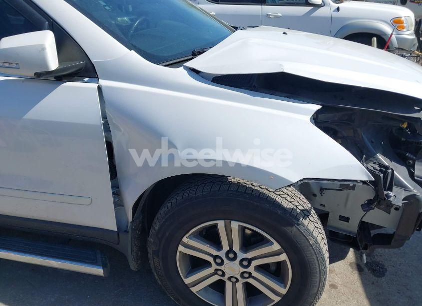 Photo 19 of 2016 Chevrolet Traverse 2LT (VIN 1GNKVHKD6GJ347952)