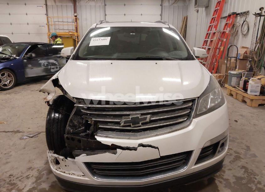 Photo 12 of 2017 Chevrolet Traverse 2LT (VIN 1GNKVHKD6HJ230664)
