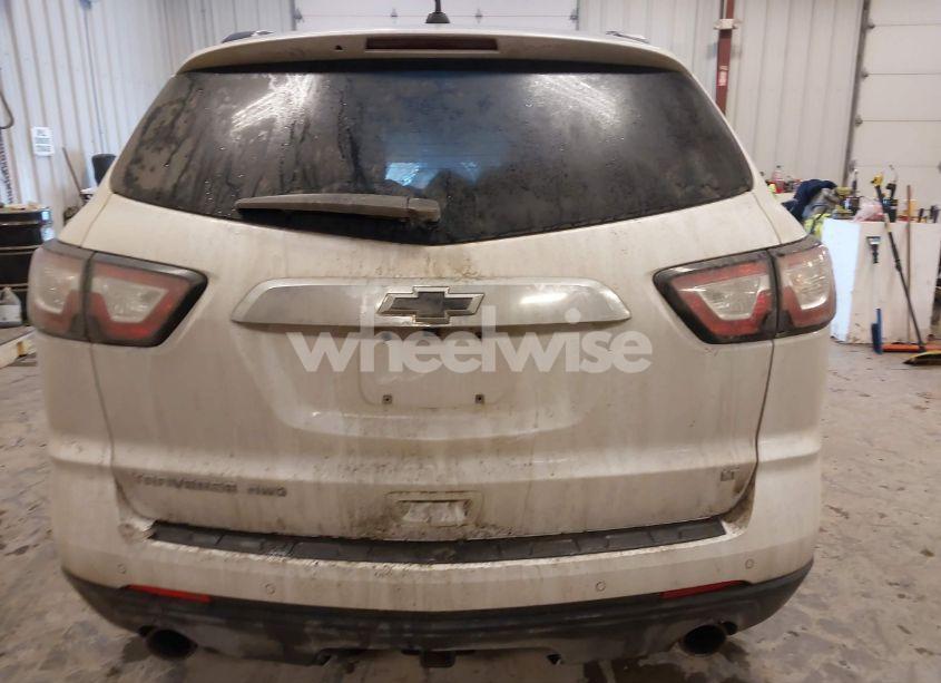 Photo 16 of 2017 Chevrolet Traverse 2LT (VIN 1GNKVHKD6HJ230664)