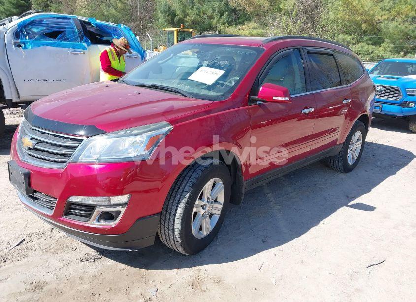 Photo 2 of 2014 Chevrolet Traverse 2LT (VIN 1GNKVHKD7EJ254810)