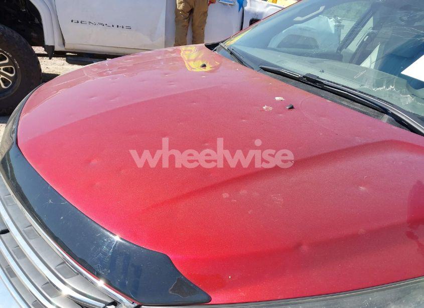 Photo 6 of 2014 Chevrolet Traverse 2LT (VIN 1GNKVHKD7EJ254810)