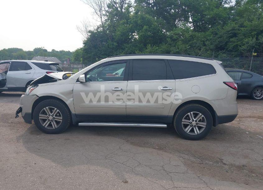 Photo 15 of 2015 Chevrolet Traverse 2LT (VIN 1GNKVHKD7FJ105864)