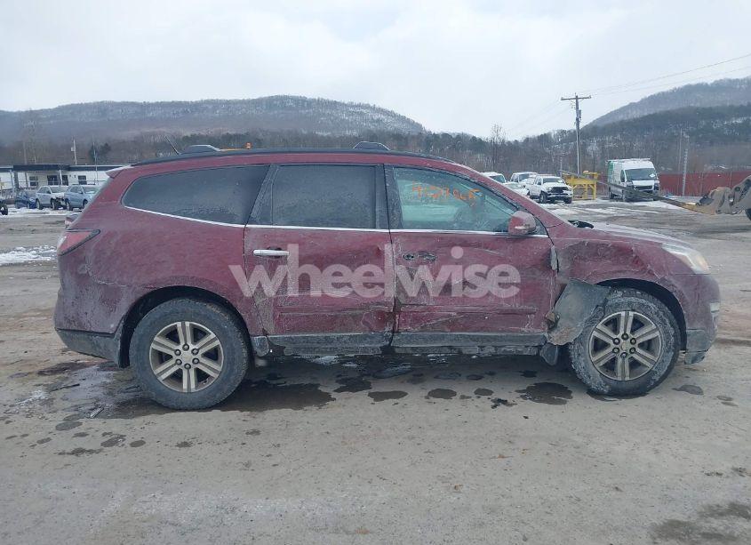Photo 13 of 2015 Chevrolet Traverse 2LT (VIN 1GNKVHKD7FJ218049)