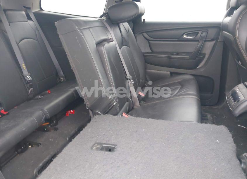 Photo 8 of 2015 Chevrolet Traverse 2LT (VIN 1GNKVHKD7FJ218049)