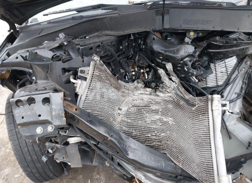 Photo 10 of 2016 Chevrolet Traverse 2LT (VIN 1GNKVHKD7GJ117031)