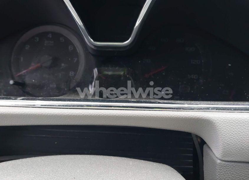 Photo 15 of 2016 Chevrolet Traverse 2LT (VIN 1GNKVHKD7GJ117031)