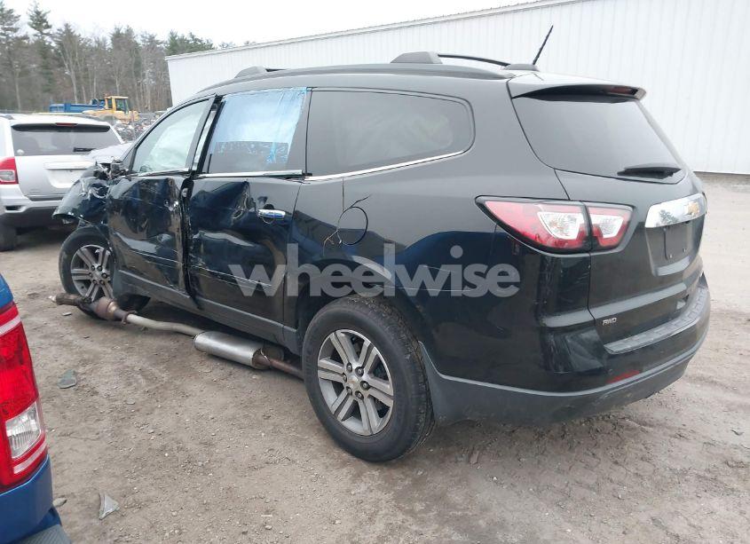 Photo 3 of 2016 Chevrolet Traverse 2LT (VIN 1GNKVHKD7GJ117031)