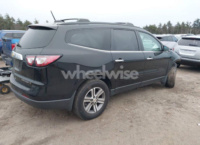 Photo 4 of 2016 Chevrolet Traverse 2LT (VIN 1GNKVHKD7GJ117031)