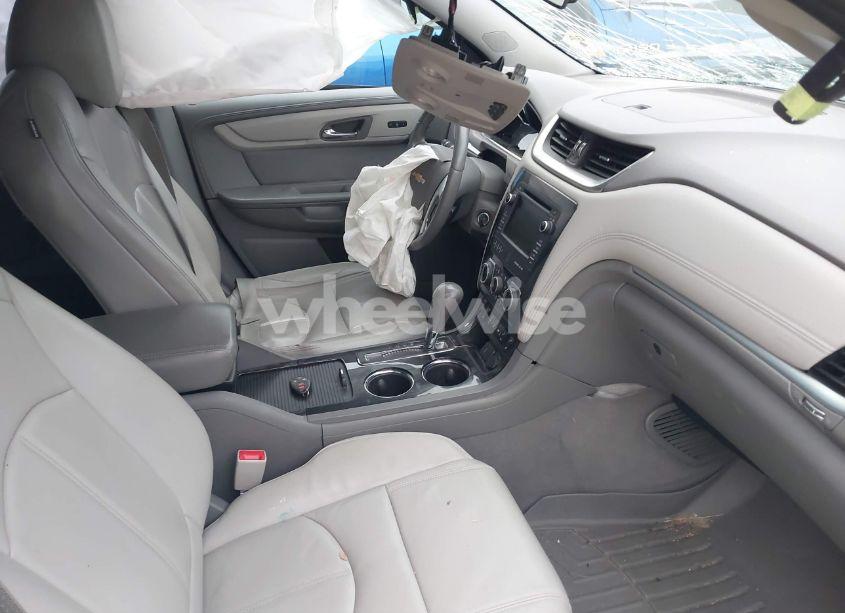 Photo 5 of 2016 Chevrolet Traverse 2LT (VIN 1GNKVHKD7GJ117031)