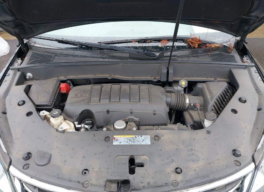 Photo 10 of 2017 Chevrolet Traverse 2LT (VIN 1GNKVHKD7HJ320812)