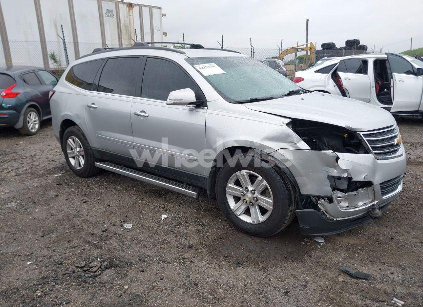 2014 Chevrolet Traverse 2LT (VIN 1GNKVHKD8EJ294782) main photo