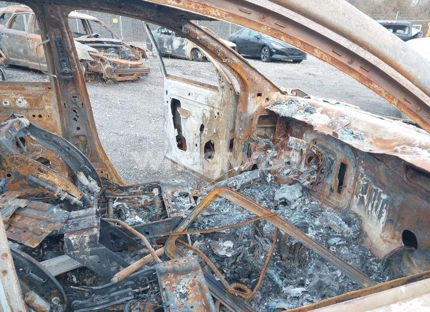 Photo 5 of 2015 Chevrolet Traverse 2LT (VIN 1GNKVHKD8FJ195459)