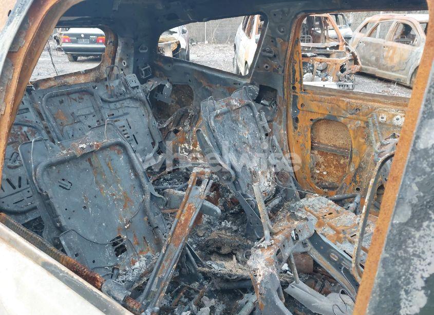 Photo 8 of 2015 Chevrolet Traverse 2LT (VIN 1GNKVHKD8FJ195459)