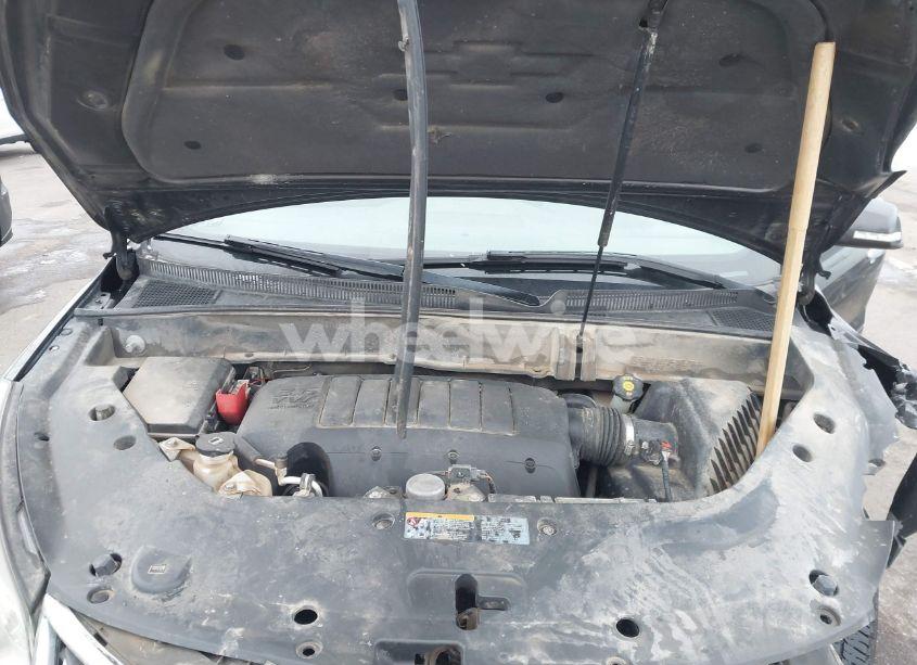 Photo 10 of 2015 Chevrolet Traverse 2LT (VIN 1GNKVHKD8FJ270337)