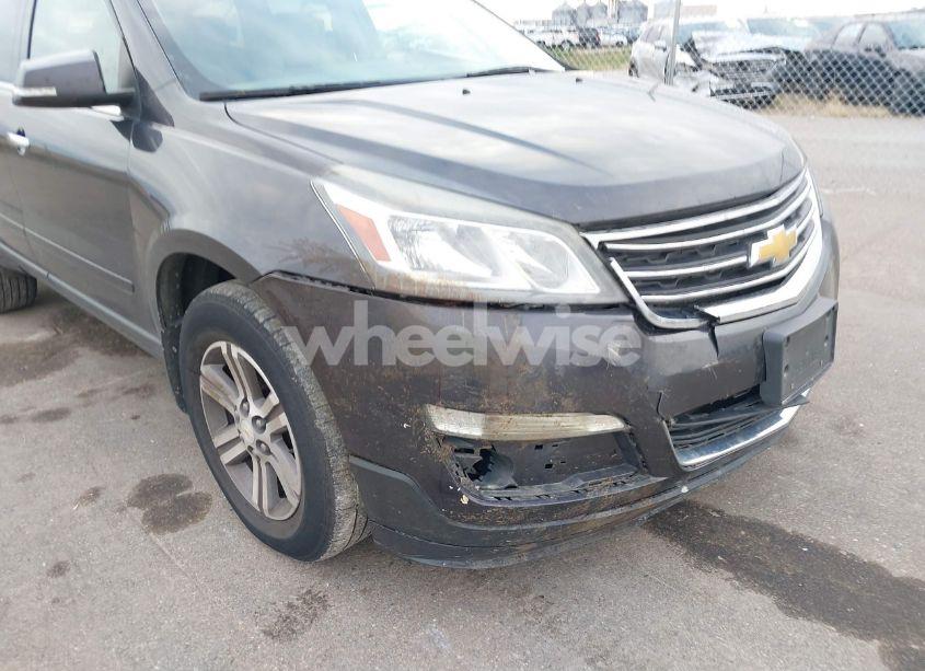 Photo 6 of 2015 Chevrolet Traverse 2LT (VIN 1GNKVHKD8FJ304017)