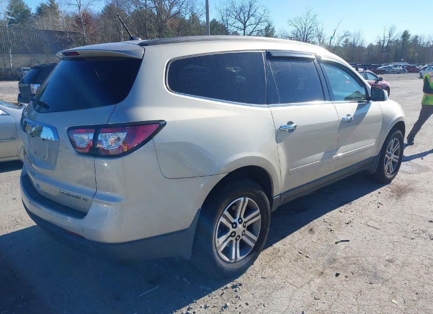 Photo 4 of 2015 Chevrolet Traverse 2LT (VIN 1GNKVHKD8FJ312389)