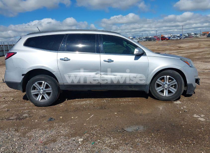 Photo 13 of 2017 Chevrolet Traverse 2LT (VIN 1GNKVHKD8HJ116634)