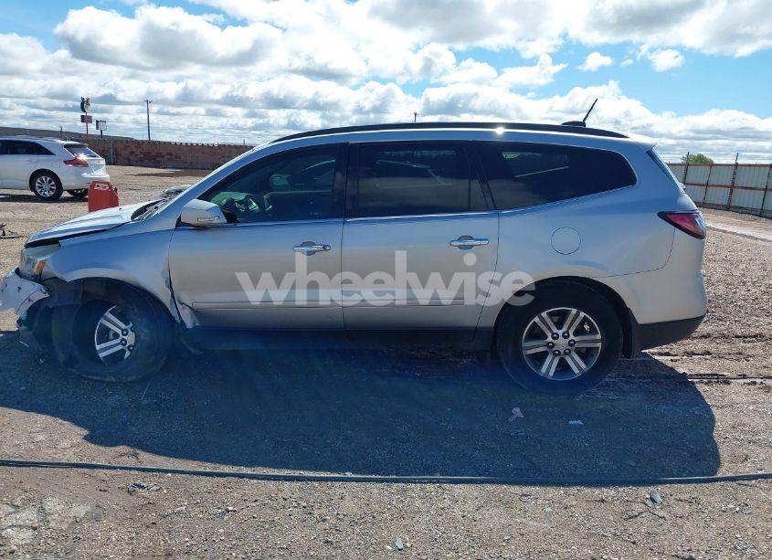 Photo 14 of 2017 Chevrolet Traverse 2LT (VIN 1GNKVHKD8HJ116634)