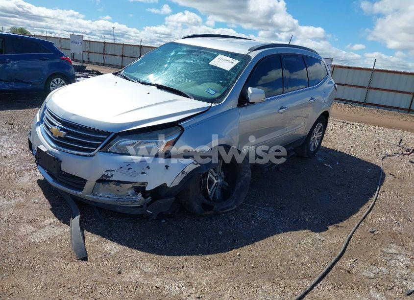 Photo 2 of 2017 Chevrolet Traverse 2LT (VIN 1GNKVHKD8HJ116634)