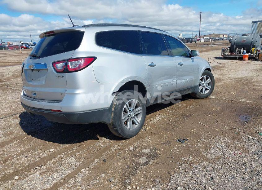 Photo 4 of 2017 Chevrolet Traverse 2LT (VIN 1GNKVHKD8HJ116634)
