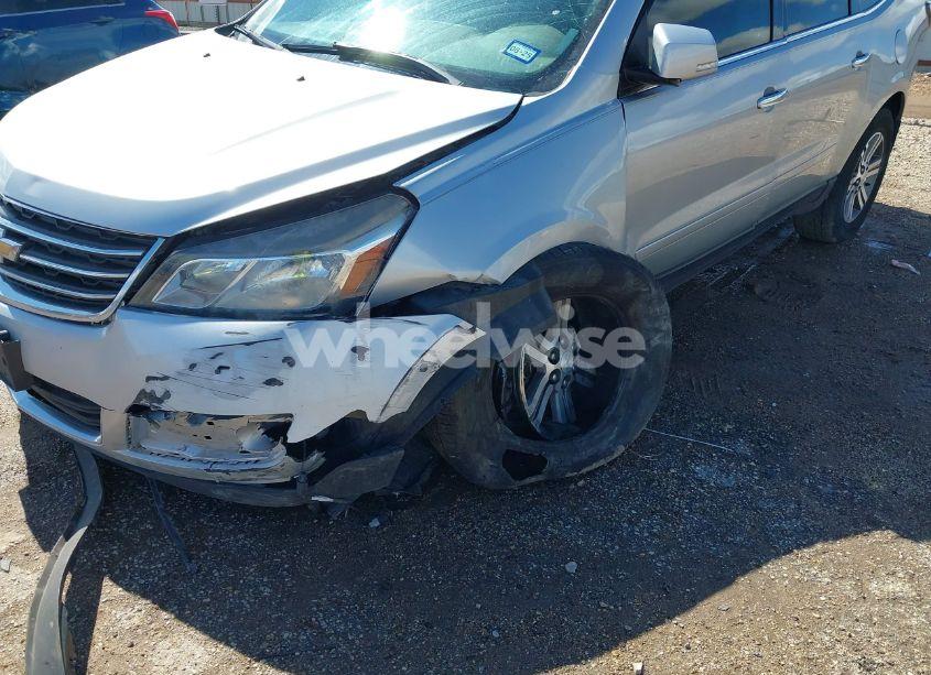 Photo 6 of 2017 Chevrolet Traverse 2LT (VIN 1GNKVHKD8HJ116634)