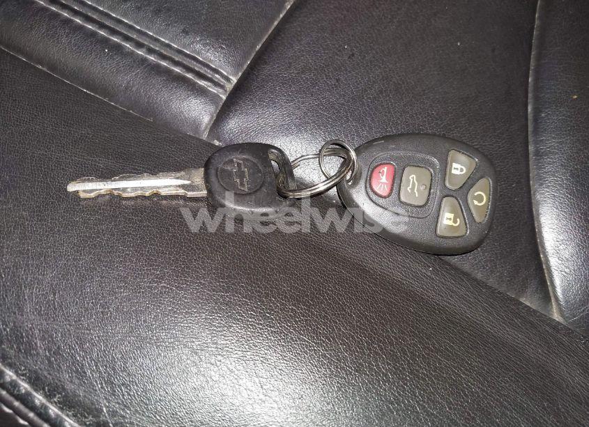 Photo 11 of 2017 Chevrolet Traverse 2LT (VIN 1GNKVHKD8HJ127049)