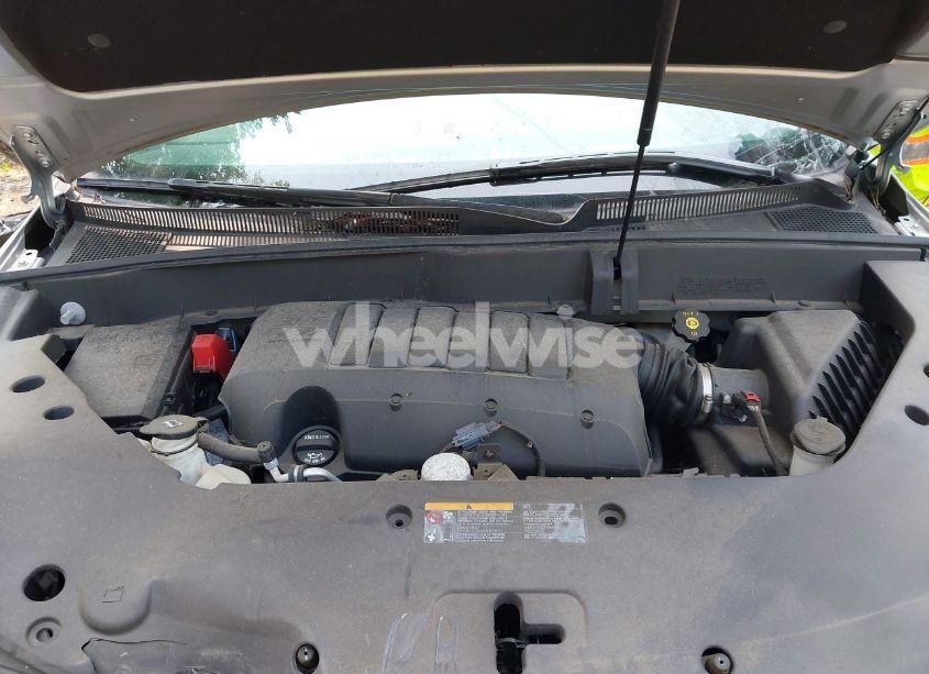 Photo 10 of 2017 Chevrolet Traverse 2LT (VIN 1GNKVHKD8HJ138357)