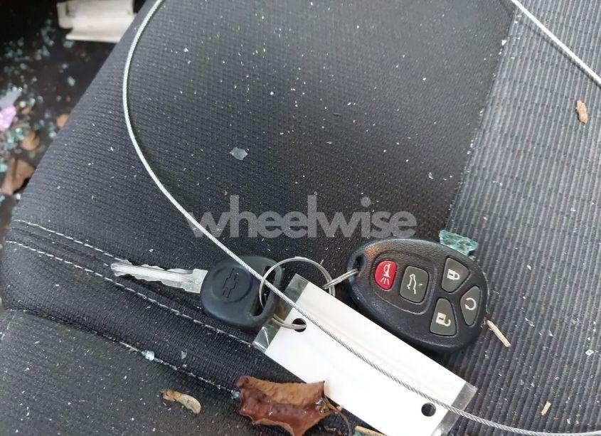 Photo 11 of 2017 Chevrolet Traverse 2LT (VIN 1GNKVHKD8HJ138357)