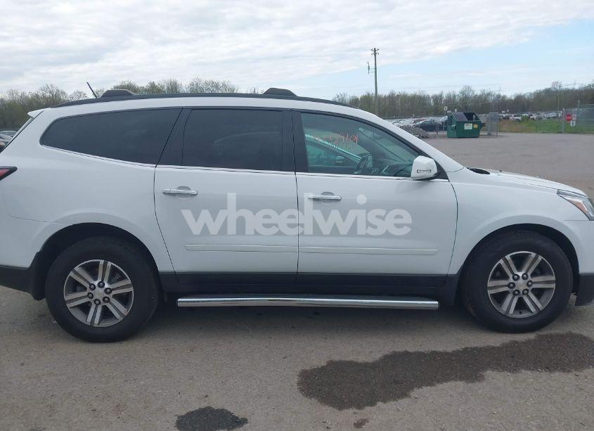 Photo 13 of 2017 Chevrolet Traverse 2LT (VIN 1GNKVHKD8HJ181502)