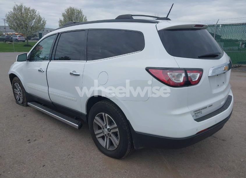 Photo 3 of 2017 Chevrolet Traverse 2LT (VIN 1GNKVHKD8HJ181502)
