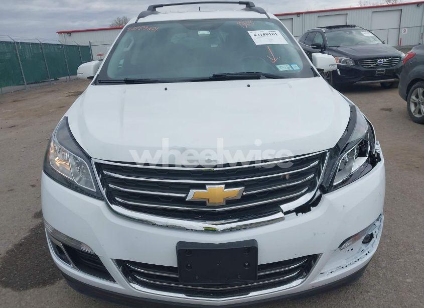 Photo 6 of 2017 Chevrolet Traverse 2LT (VIN 1GNKVHKD8HJ181502)
