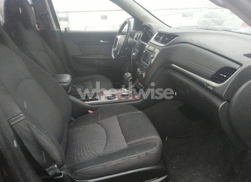Photo 5 of 2014 Chevrolet Traverse 2LT (VIN 1GNKVHKD9EJ111938)