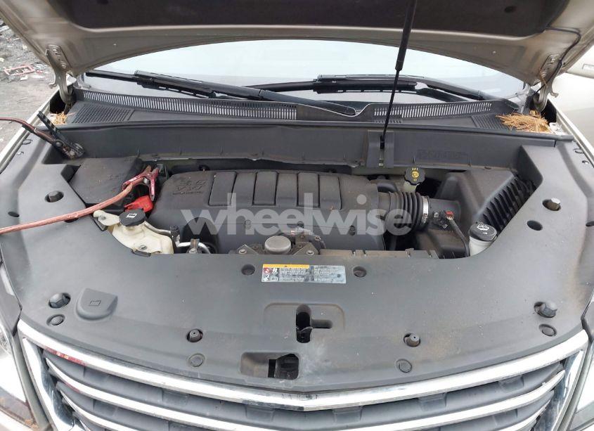 Photo 10 of 2014 Chevrolet Traverse 2LT (VIN 1GNKVHKD9EJ138217)