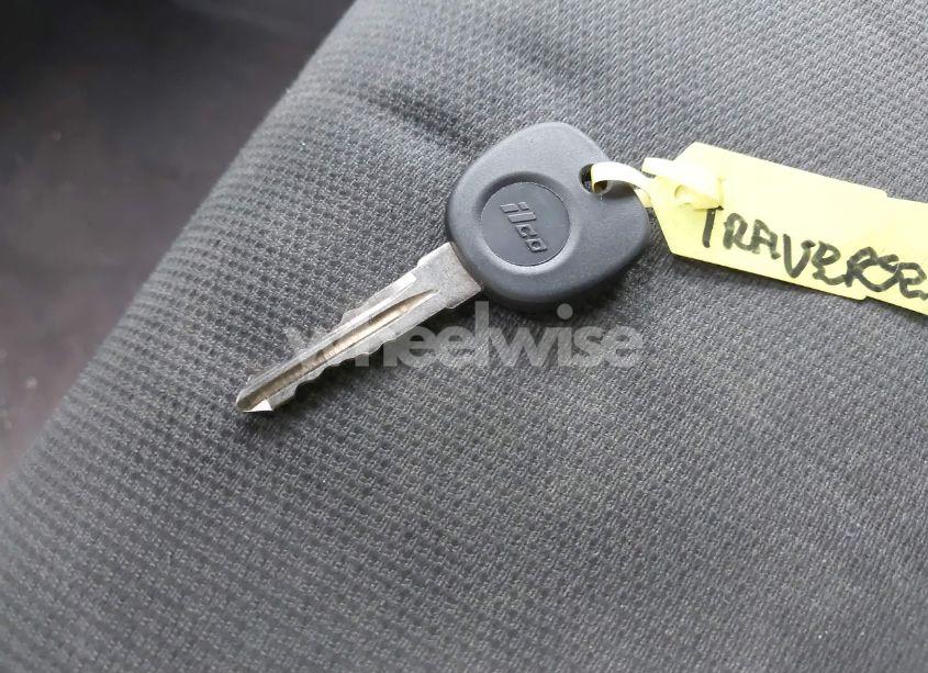 Photo 11 of 2015 Chevrolet Traverse 2LT (VIN 1GNKVHKD9FJ122097)