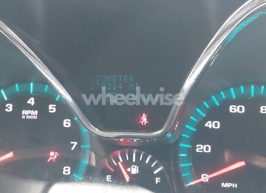 Photo 7 of 2015 Chevrolet Traverse 2LT (VIN 1GNKVHKD9FJ122097)