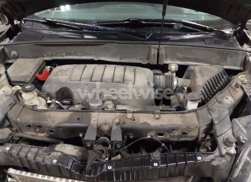 Photo 10 of 2015 Chevrolet Traverse 2LT (VIN 1GNKVHKD9FJ168531)