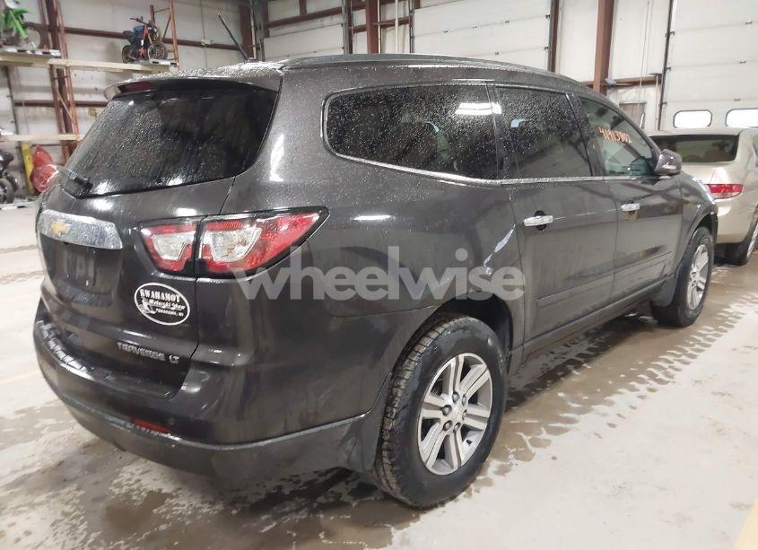 Photo 4 of 2015 Chevrolet Traverse 2LT (VIN 1GNKVHKD9FJ168531)