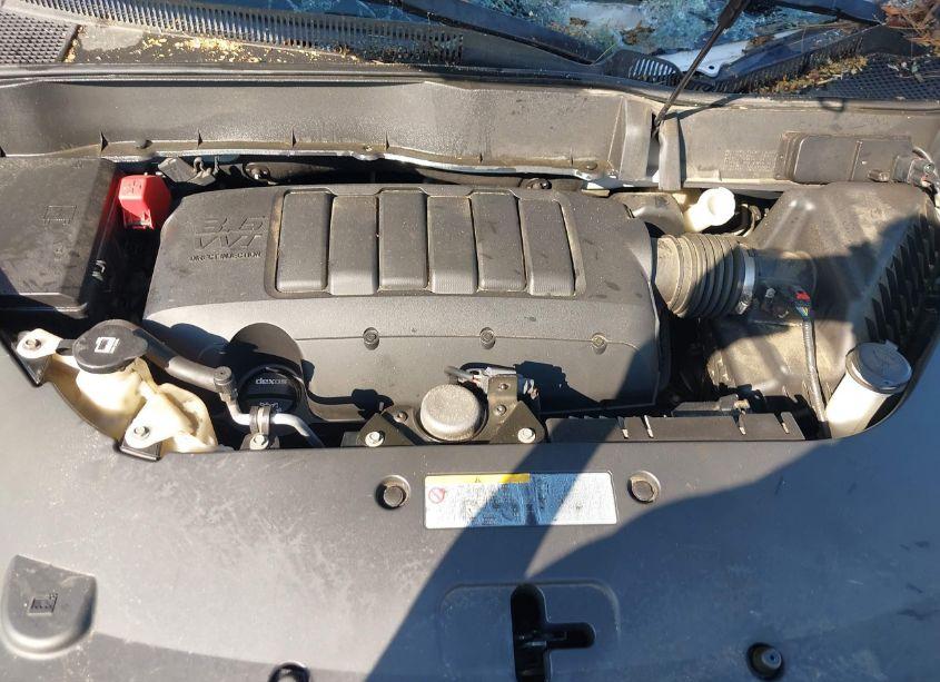 Photo 10 of 2016 Chevrolet Traverse 2LT (VIN 1GNKVHKD9GJ175920)