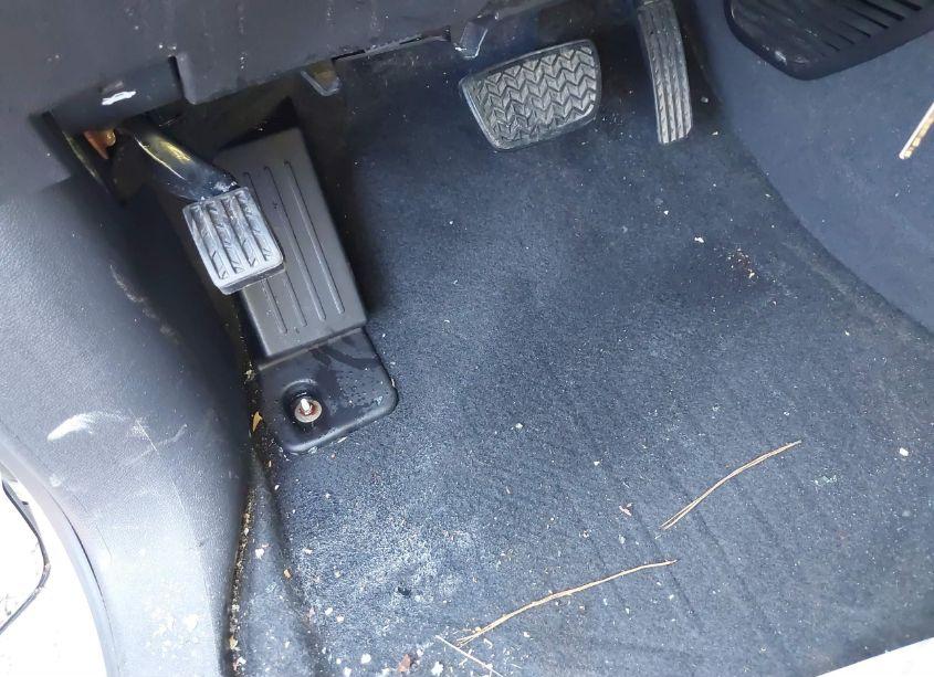 Photo 13 of 2016 Chevrolet Traverse 2LT (VIN 1GNKVHKD9GJ175920)