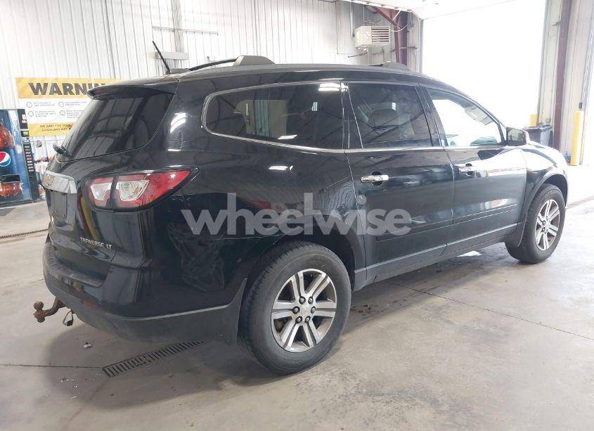 Photo 4 of 2016 Chevrolet Traverse 2LT (VIN 1GNKVHKD9GJ185170)