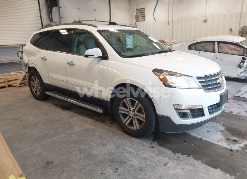 2017 Chevrolet Traverse 2LT (VIN 1GNKVHKD9HJ228097) main photo