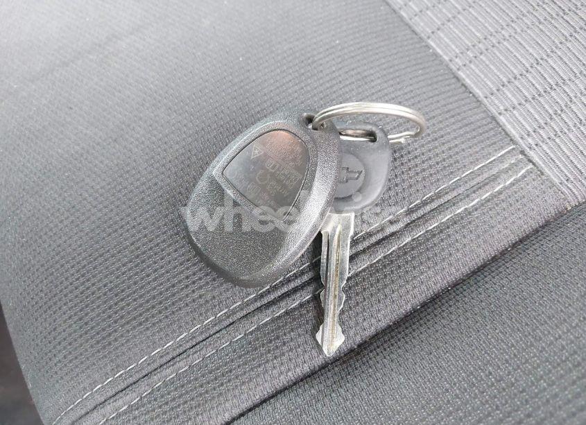 Photo 11 of 2017 Chevrolet Traverse 2LT (VIN 1GNKVHKD9HJ290096)