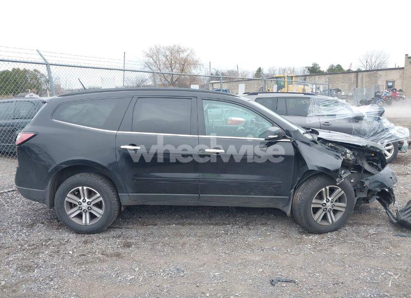Photo 14 of 2017 Chevrolet Traverse 2LT (VIN 1GNKVHKD9HJ290096)