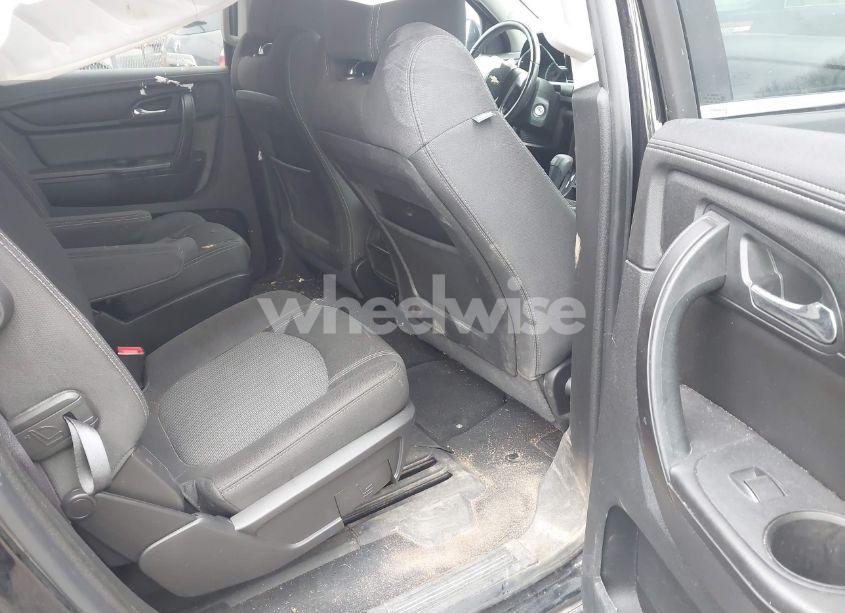 Photo 8 of 2017 Chevrolet Traverse 2LT (VIN 1GNKVHKD9HJ290096)