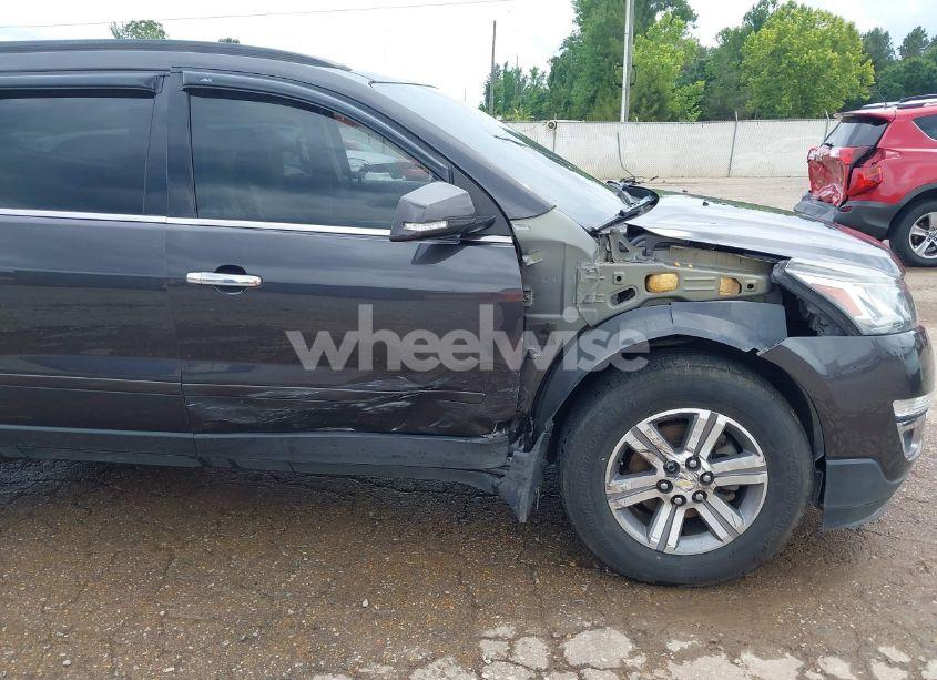 Photo 6 of 2015 Chevrolet Traverse 2LT (VIN 1GNKVHKDXFJ350366)